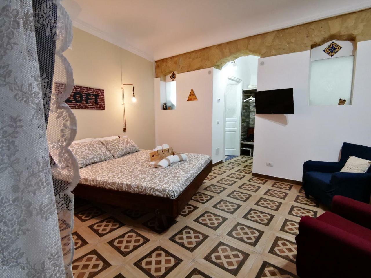 Suite Inn Centro Dimora Storica เอนนา ภายนอก รูปภาพ