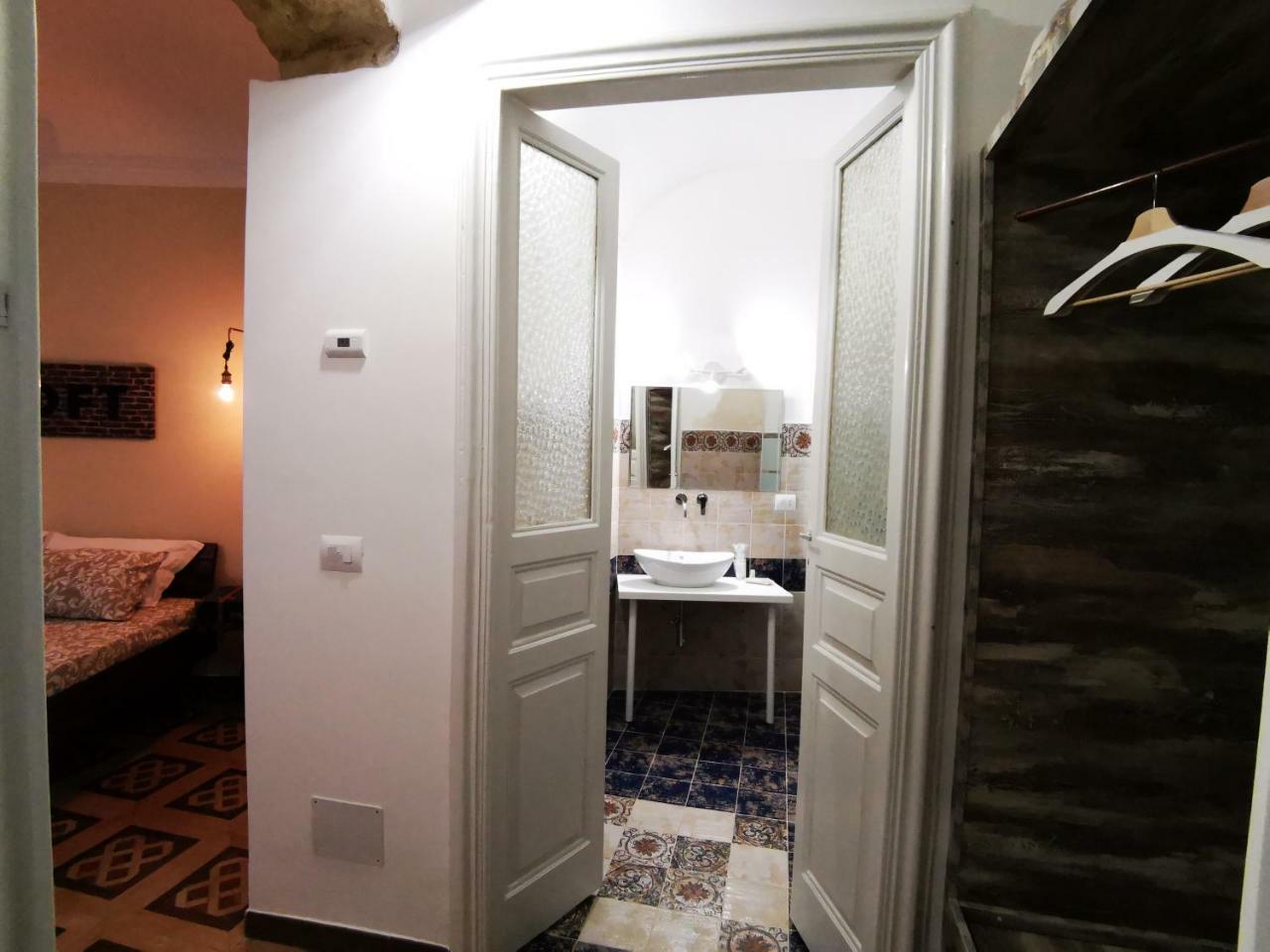 Suite Inn Centro Dimora Storica เอนนา ภายนอก รูปภาพ